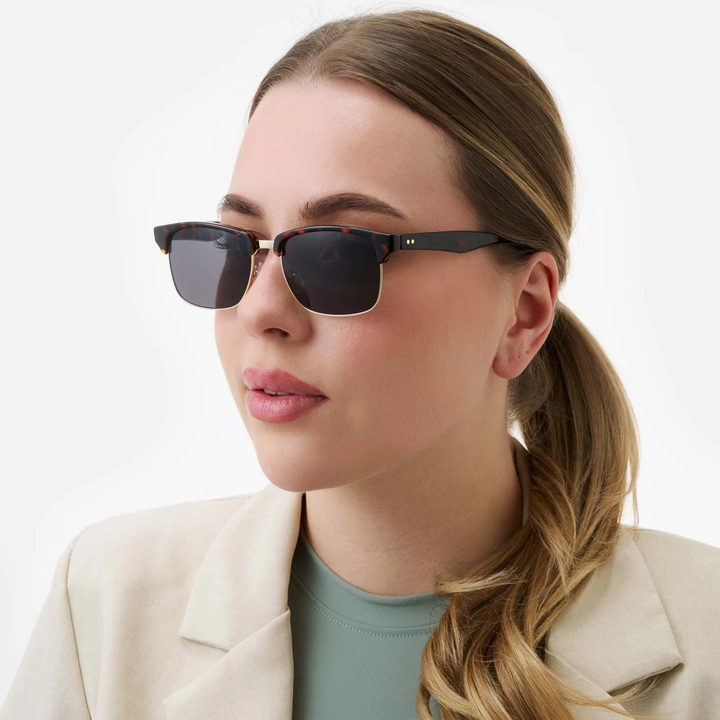 Solglasögon dam Retro,  svart glas & melerade bågar