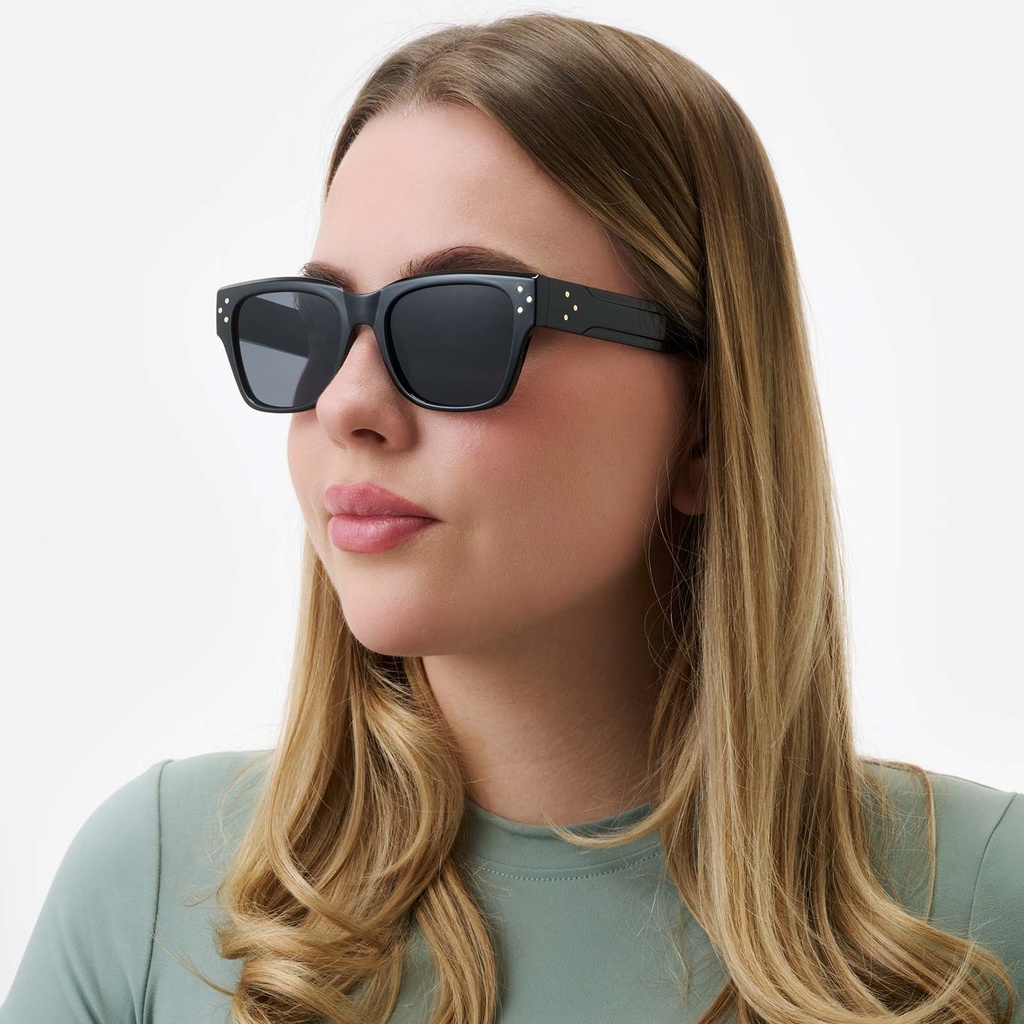 Solglasögon unisex Classic, svarta bågar