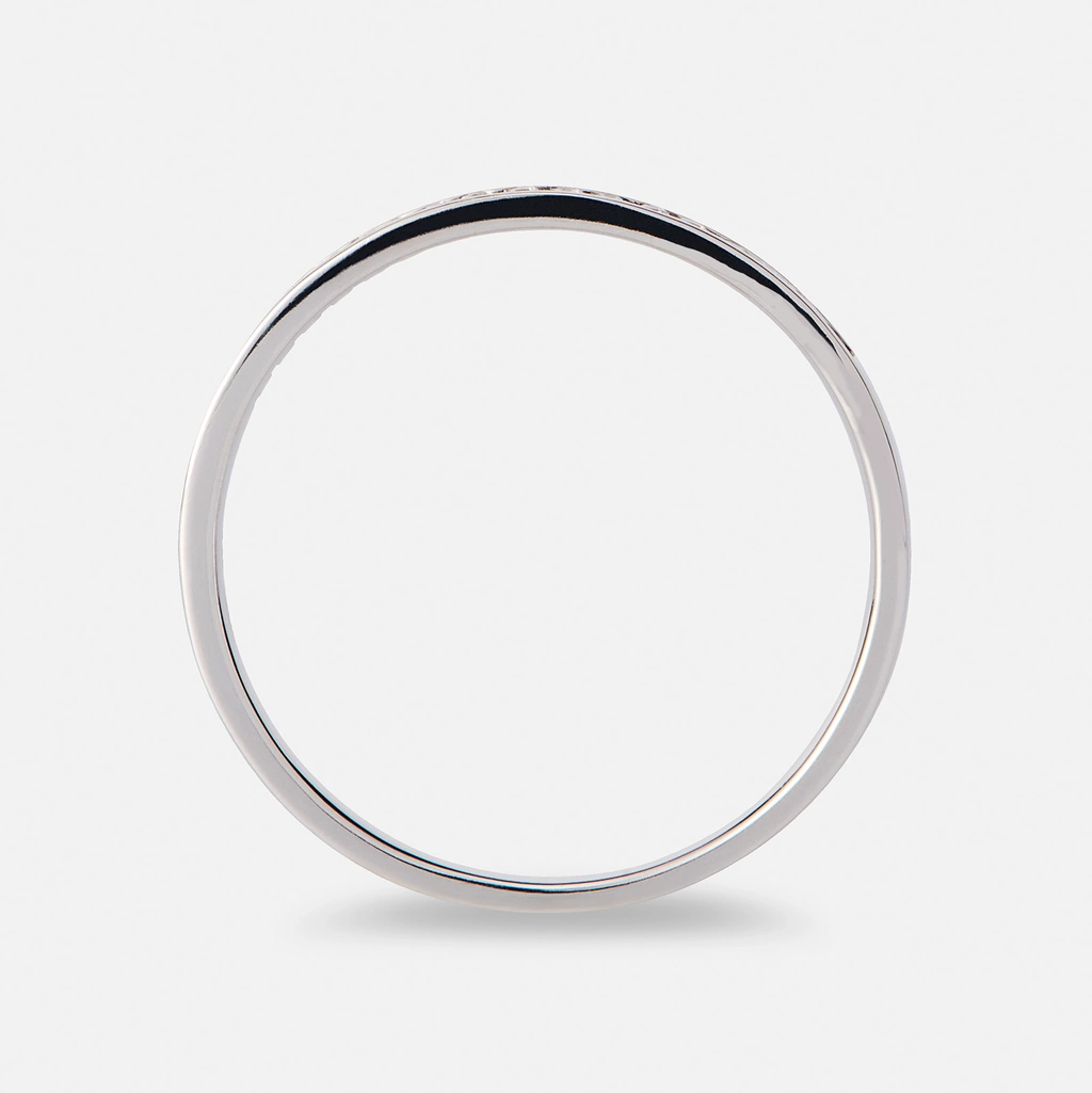 Alliansring 18k vitguld med 0,1 ct labbodlade diamanter - 15,5