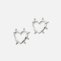 Silverfärgade örhängen, taggiga hjärtan - 20 mm