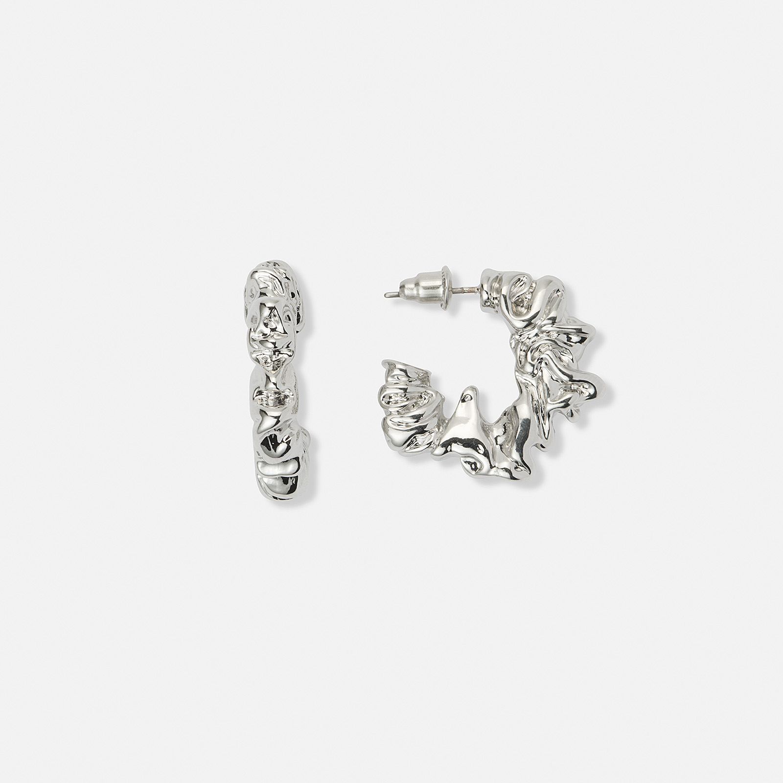 Silverfärgade örhängen, oregelbundna girlanger - 25mm