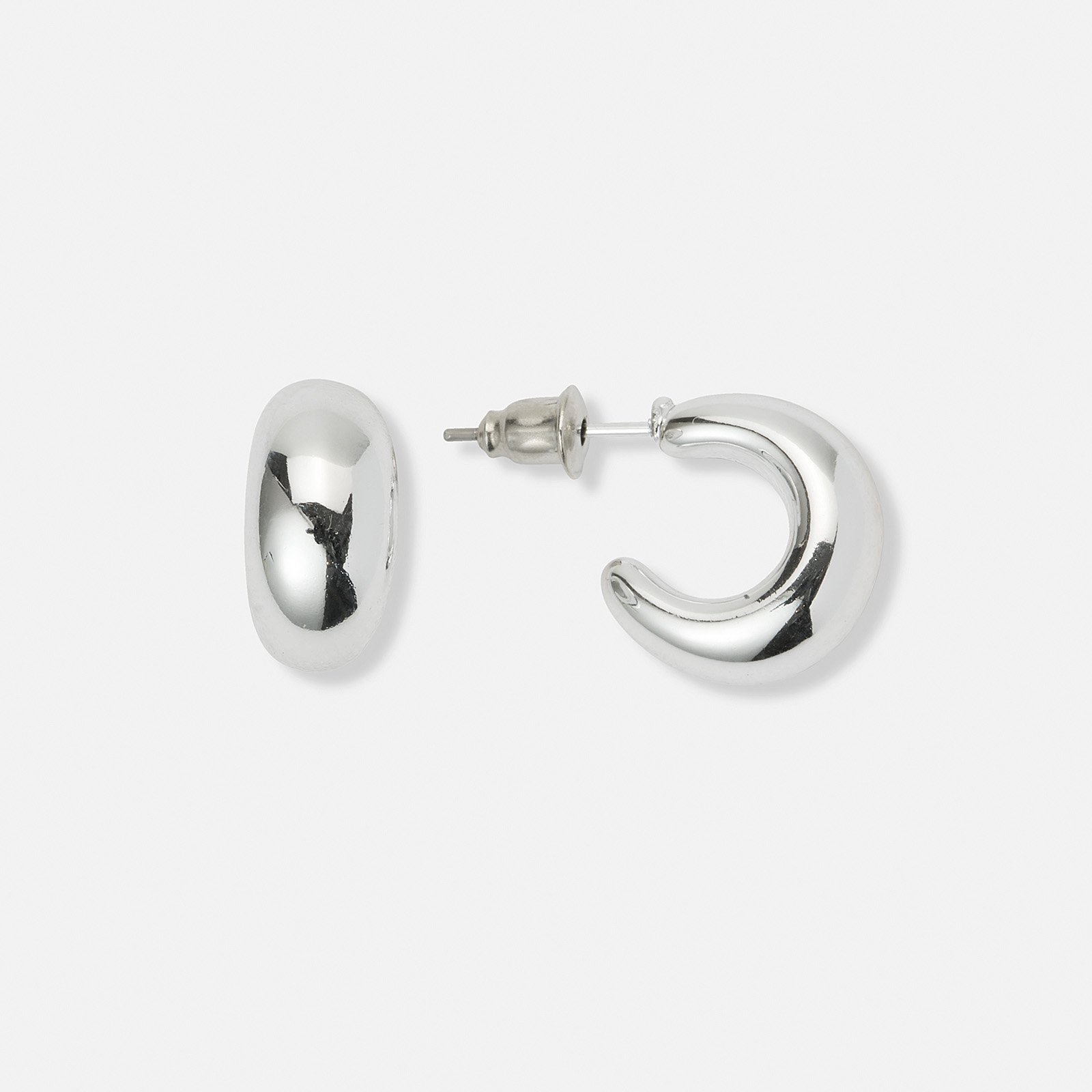 Silverfärgade örhängen, docerade hoops - 15 mm