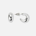 Silverfärgade örhängen, docerade hoops - 15 mm