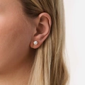 Guldfärgade örhängen, clips med syntetisk pärla - 5 mm