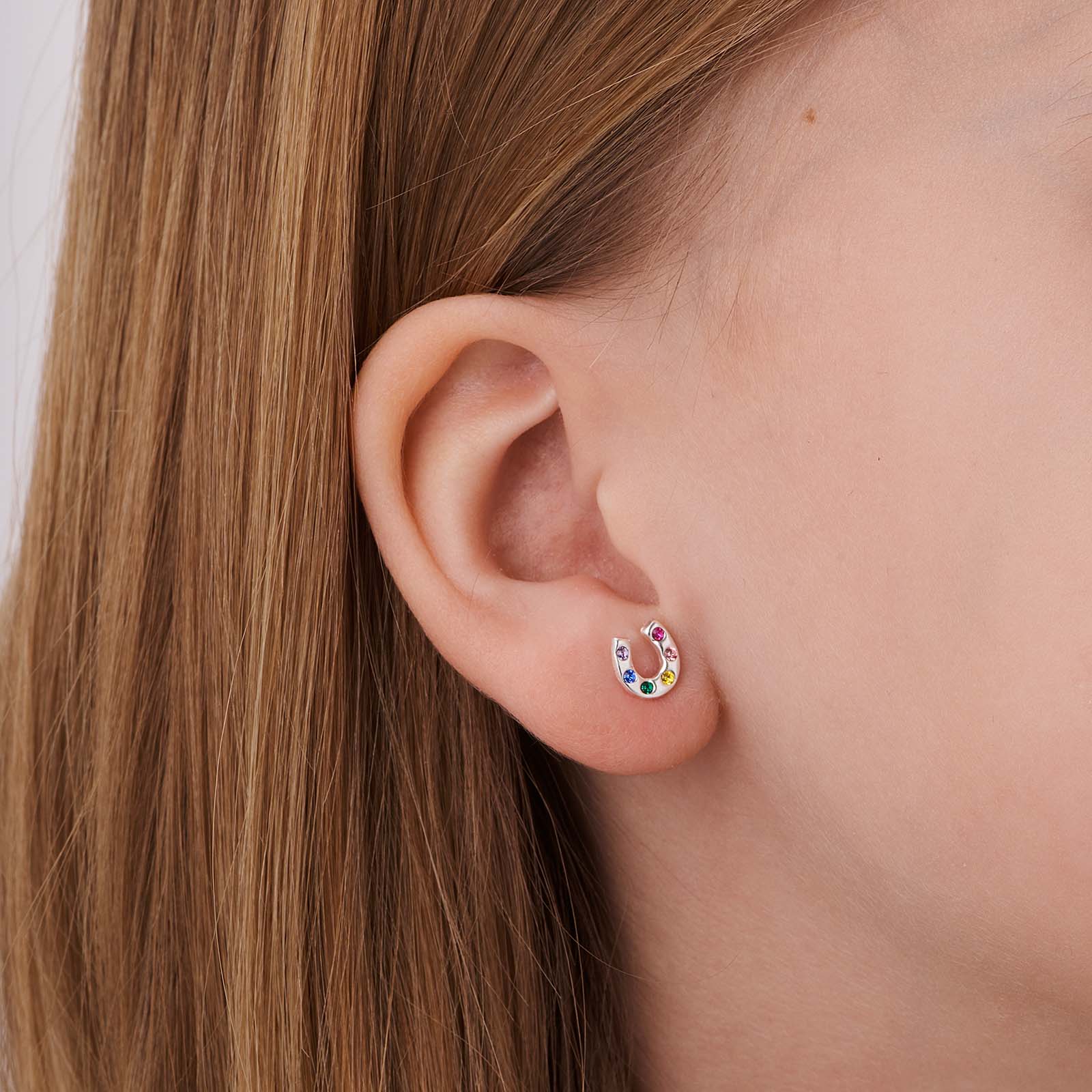 Silverörhängen för barn, hästskor med stenar - 7mm