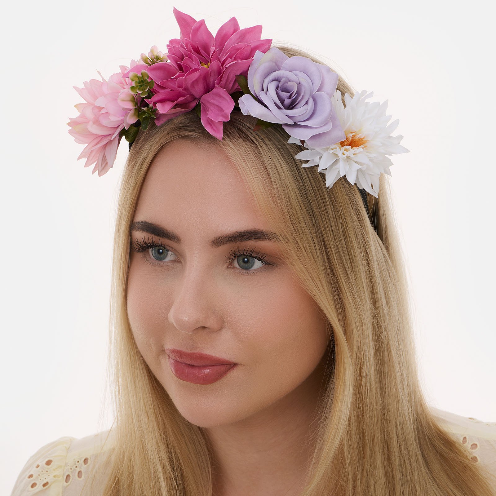 Blomkrans, blandade rosa/vita blommor