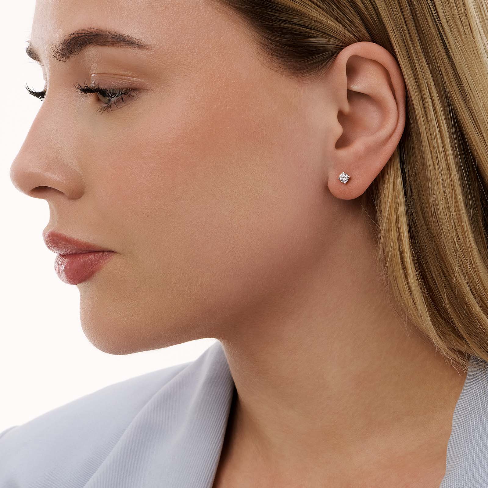 Örhängen studs 18k vitguld med 0,5 ct labbodlade diamanter