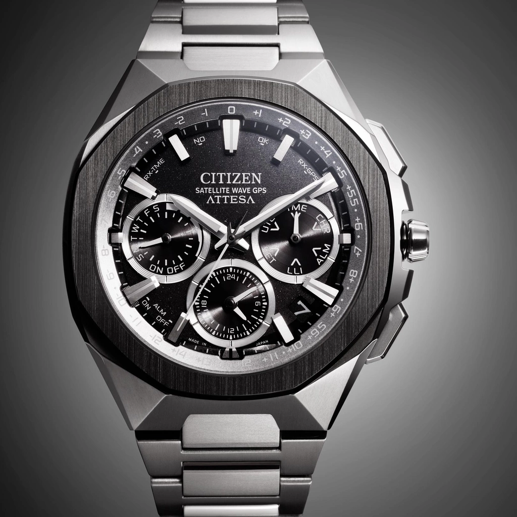 Citizen Attesa Spaceship silver/svart - CC4104-53E