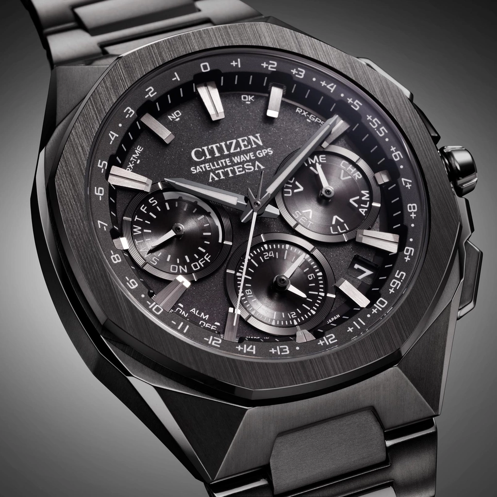 Citizen Attesa Spaceship svart - CC4105-69E