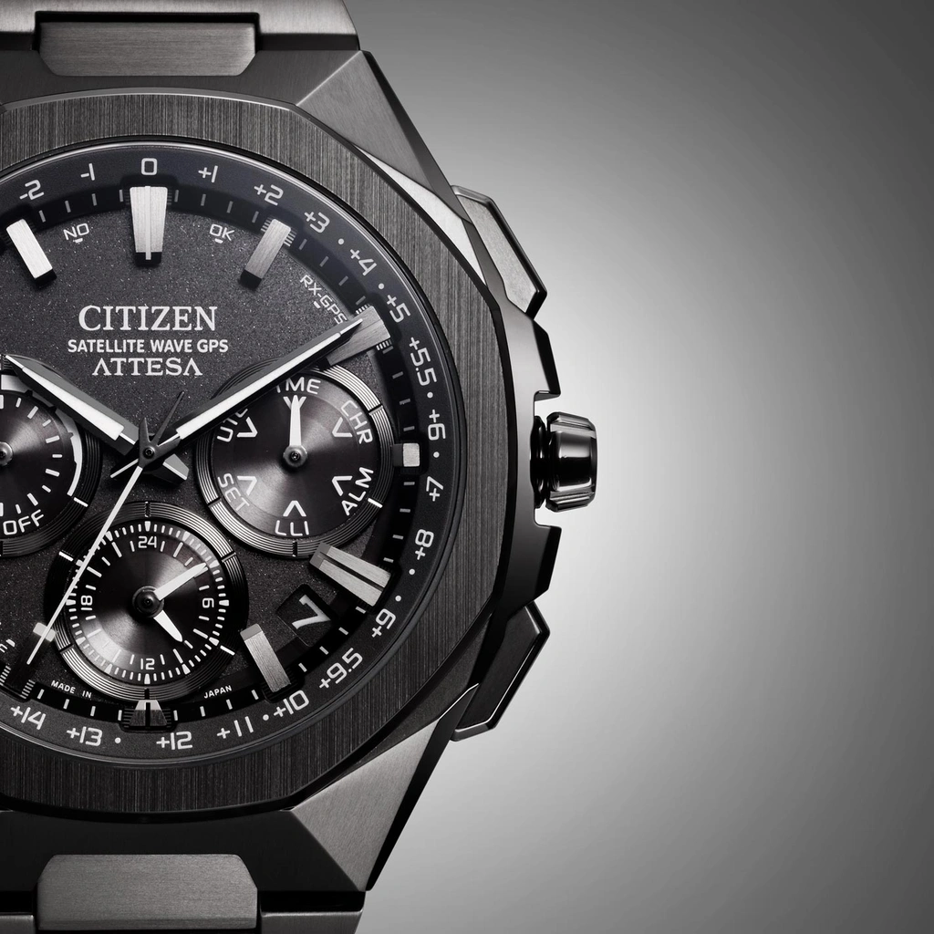 Citizen Attesa Spaceship svart - CC4105-69E