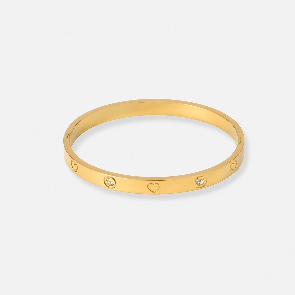 Guldpläterat stålarmband, bangle 6 mm med hjärtan