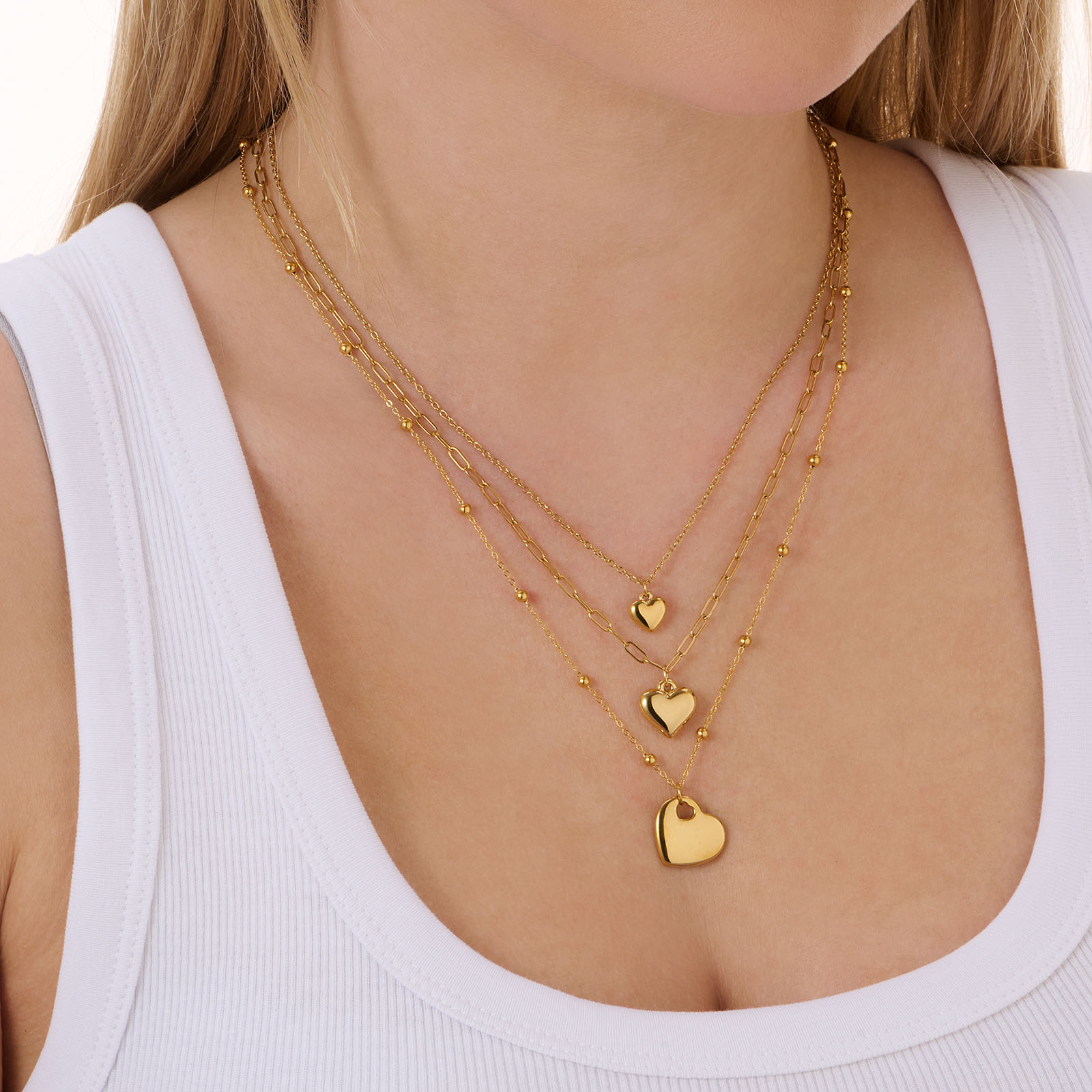 Guldpläterat stålhalsband, tre kedjor med hjärtan - 43-52 cm
