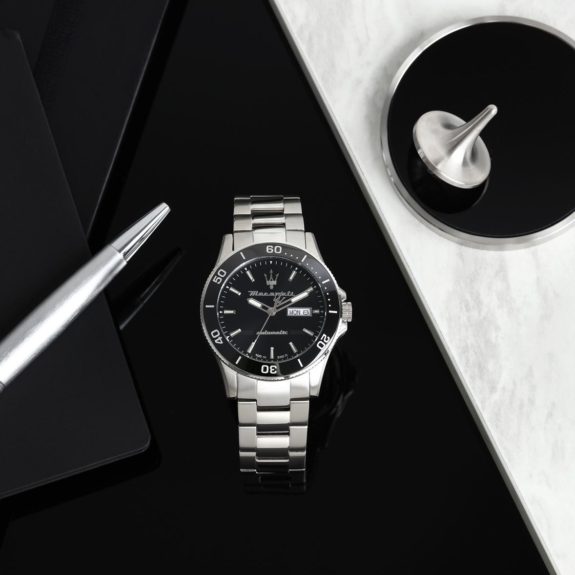 Maserati Competizione automatisk svart/stål  - R8823100004