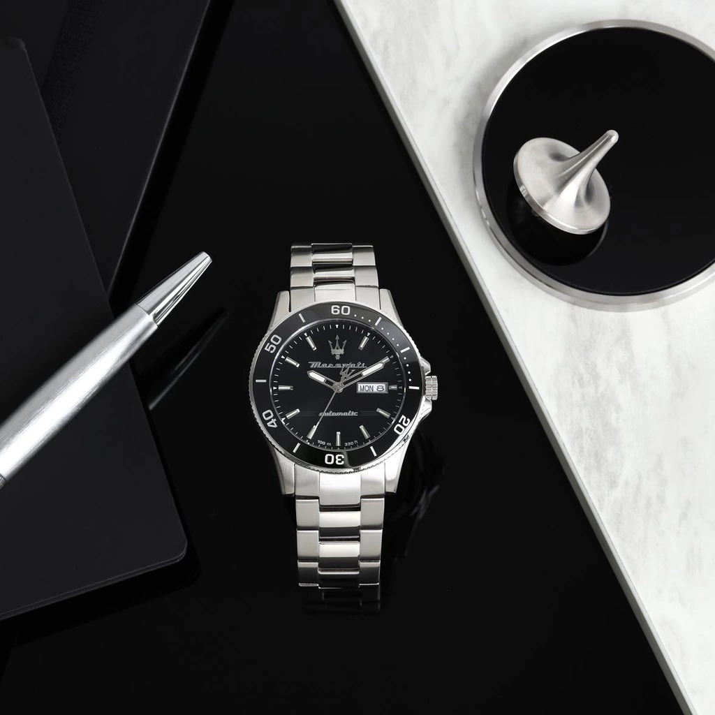 Maserati Competizione automatisk svart/stål  - R8823100004