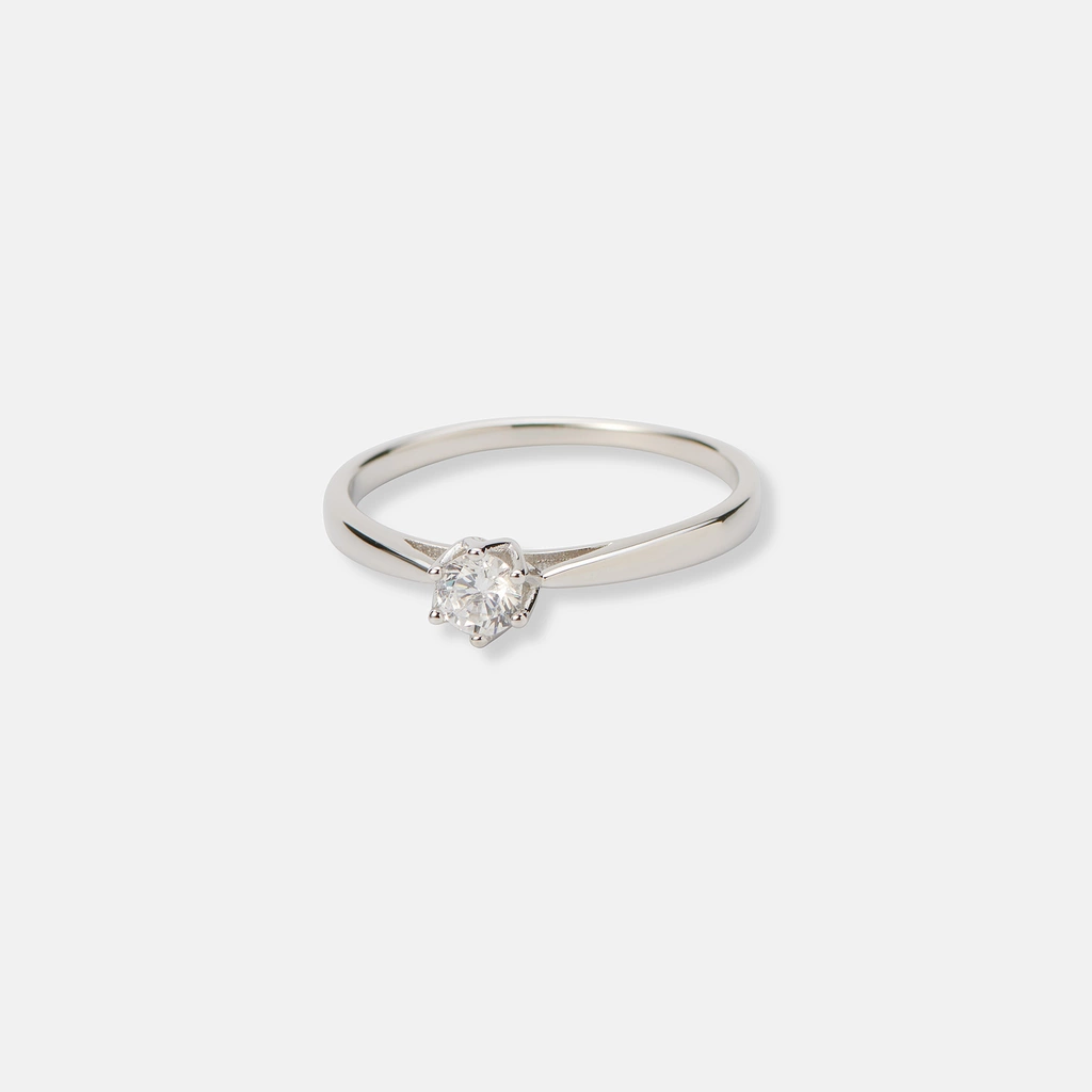 Ring i äkta silver - 4 mm Kubisk Zirkonia - 17,5
