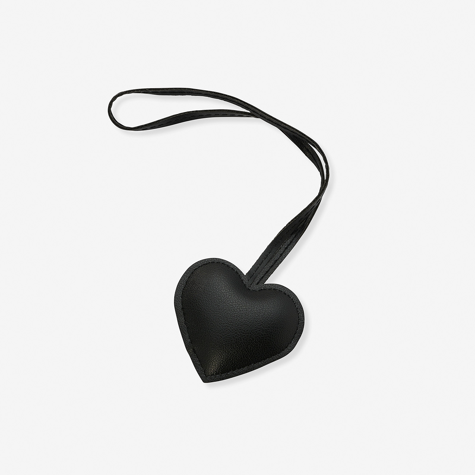 Väskaccessoar - svart hjärta