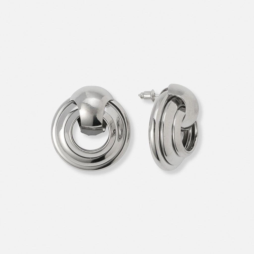 Silverfärgade örhängen doorknob - 31 mm