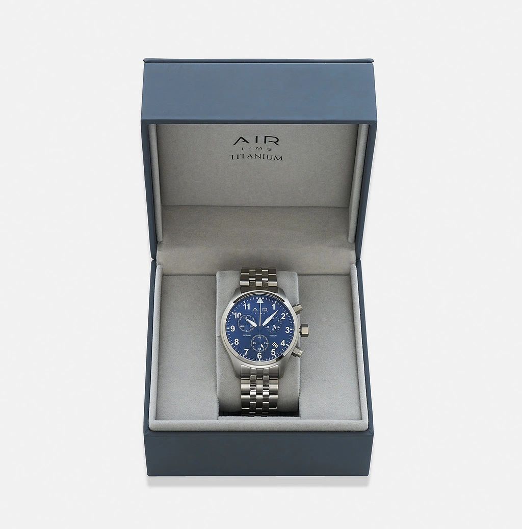 Air Time Chrono, blå tavla, titanlänk - 42 mm