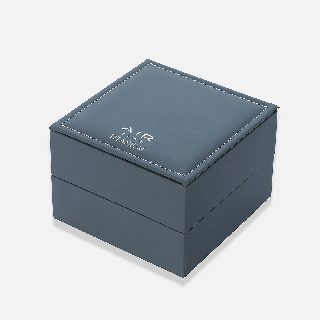 Air Time Chrono, blå tavla, titanlänk - 42 mm