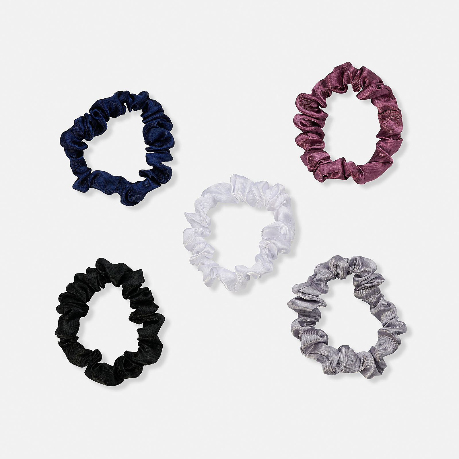 Presentförpackning med fem scrunchies svart/grå