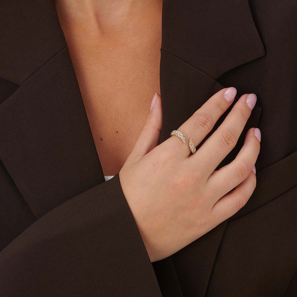 Guldfärgad öppen ring med vita stenar - 19