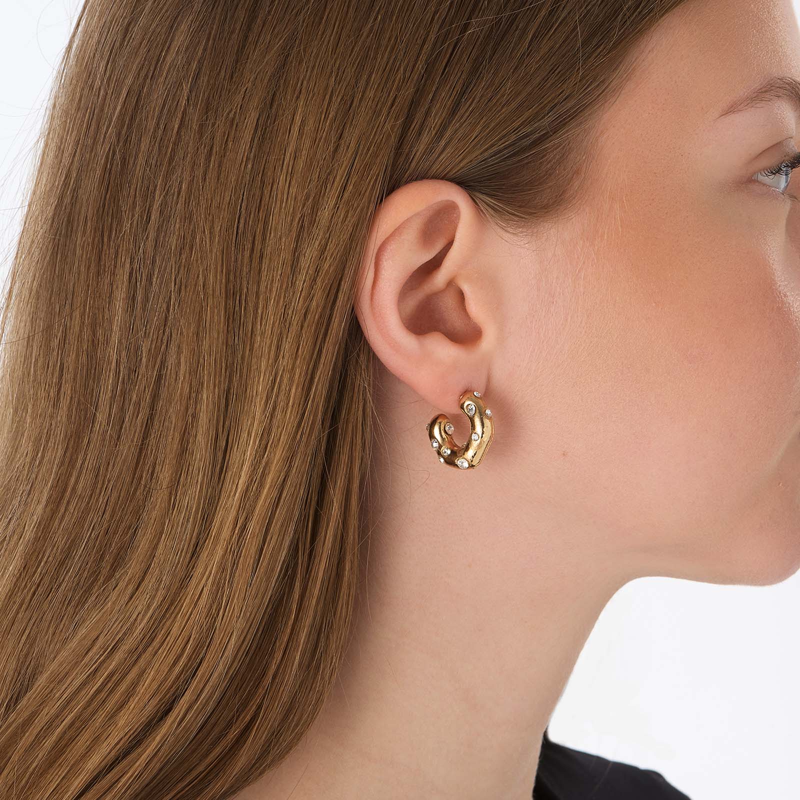 Guldfärgade hoops med vita stenar - 20mm