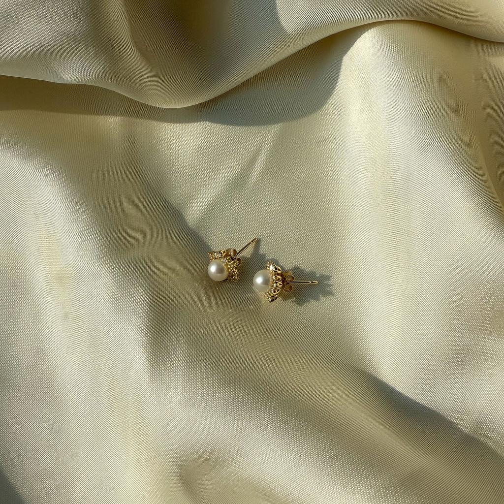 Je t´aime örhängen 18K guld - Cap d’Or Akoya