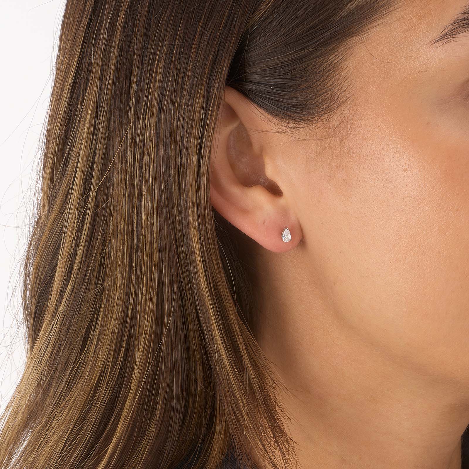 Silverörhängen, studs droppformad Kubisk Zirkonia - 5x3mm