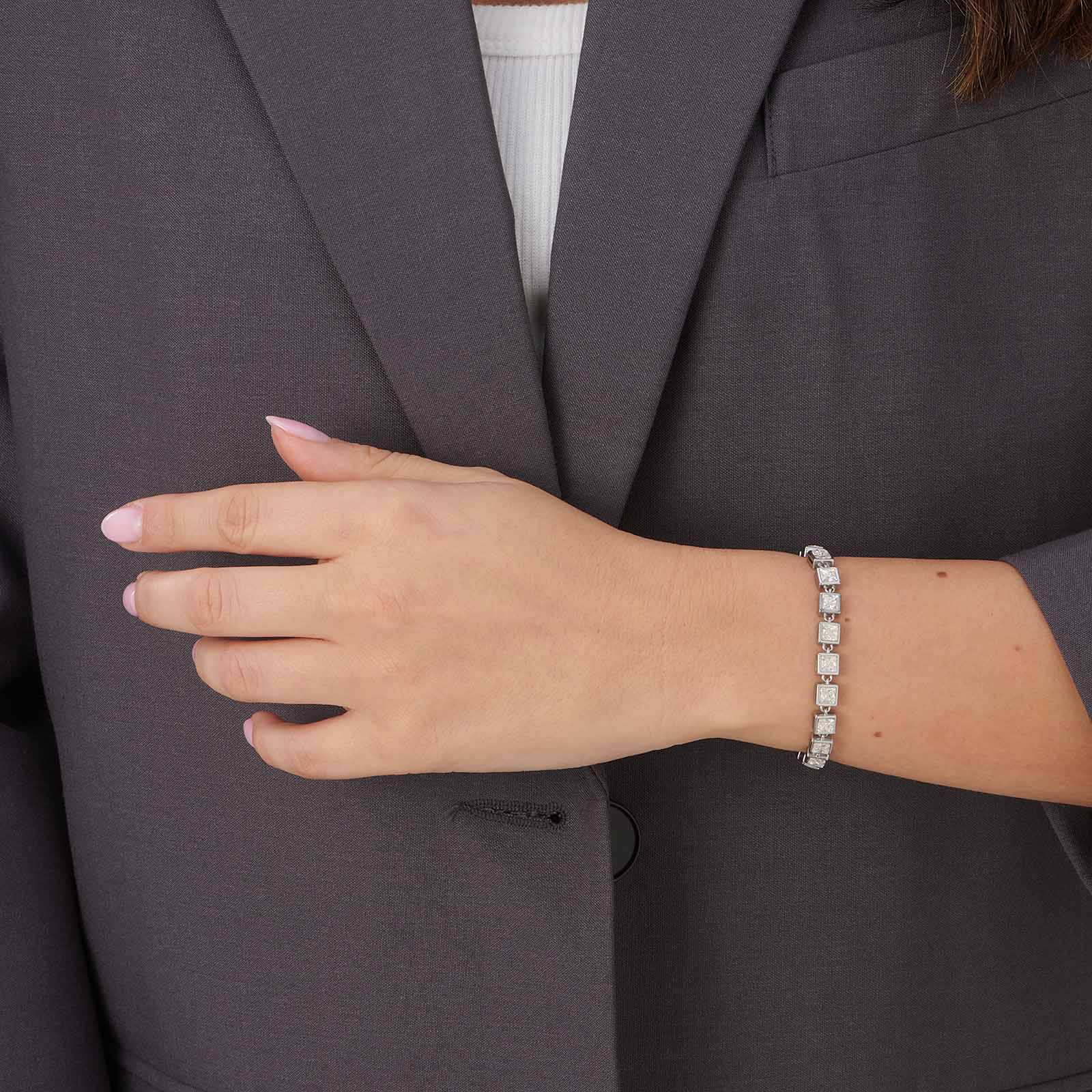 Stålarmband med kvadratiska Kubisk Zirkonia - 17,5cm