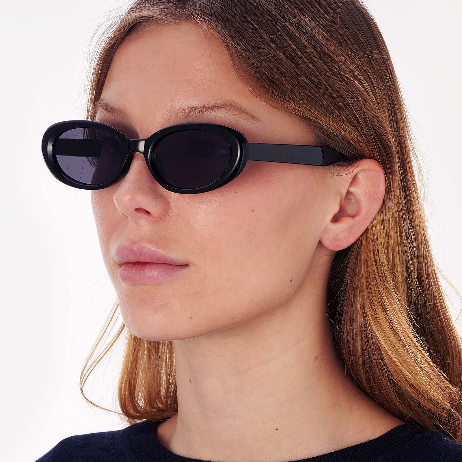 Solglasögon ovala, svart/svart