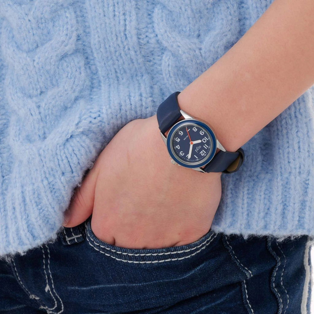 Regal barnklocka, blå tavla & läderband - 29mm