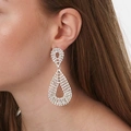 Silverfärgade örhängen Red Carpet, öppna droppar med strass - 8cm