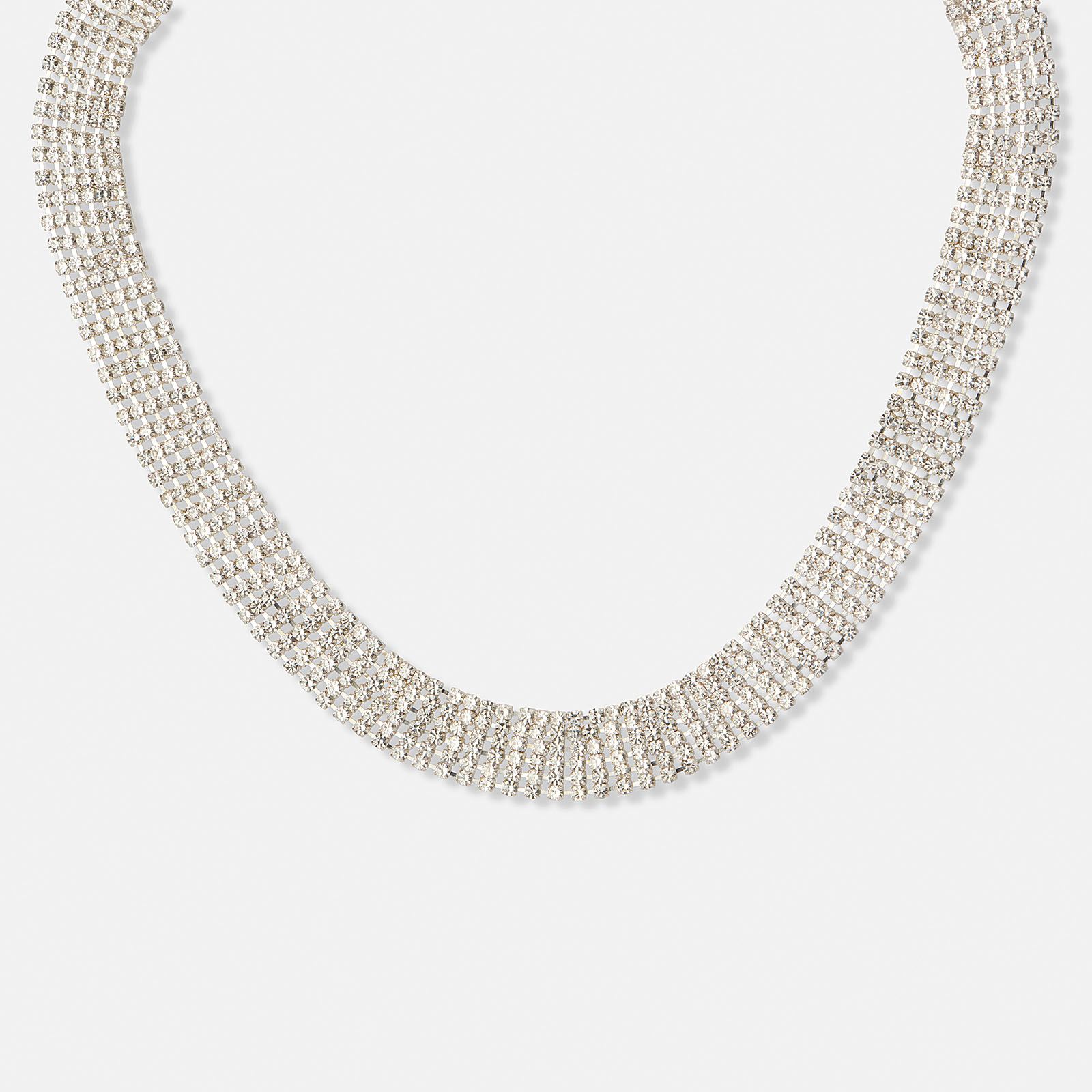 Silverfärgat halsband Red Carpet, sex rader strass – 35+8 cm