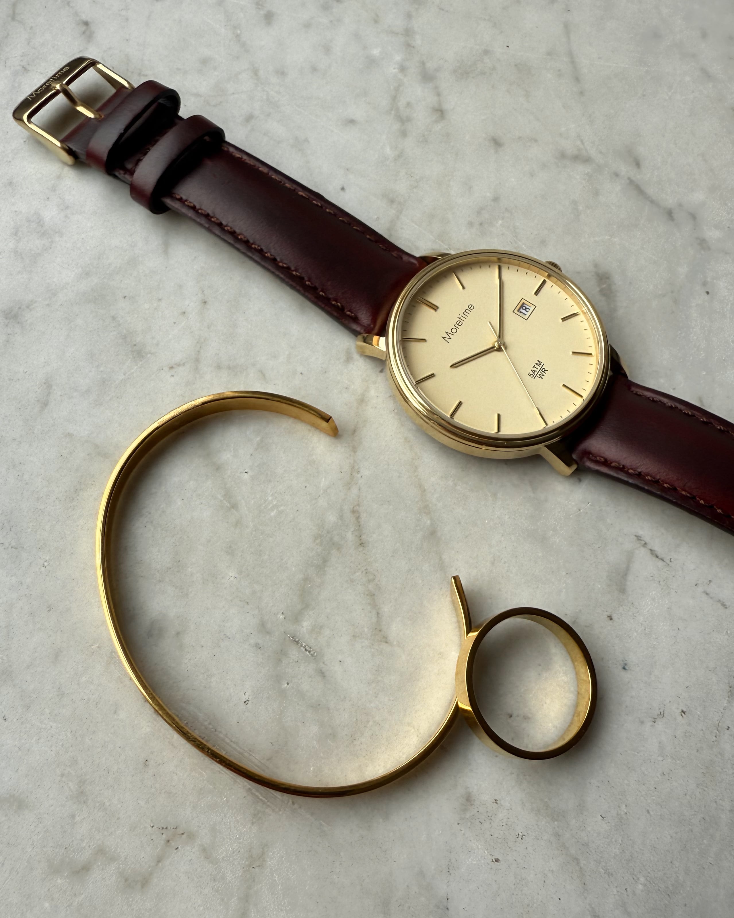 Guldfärgad stålring herr blank