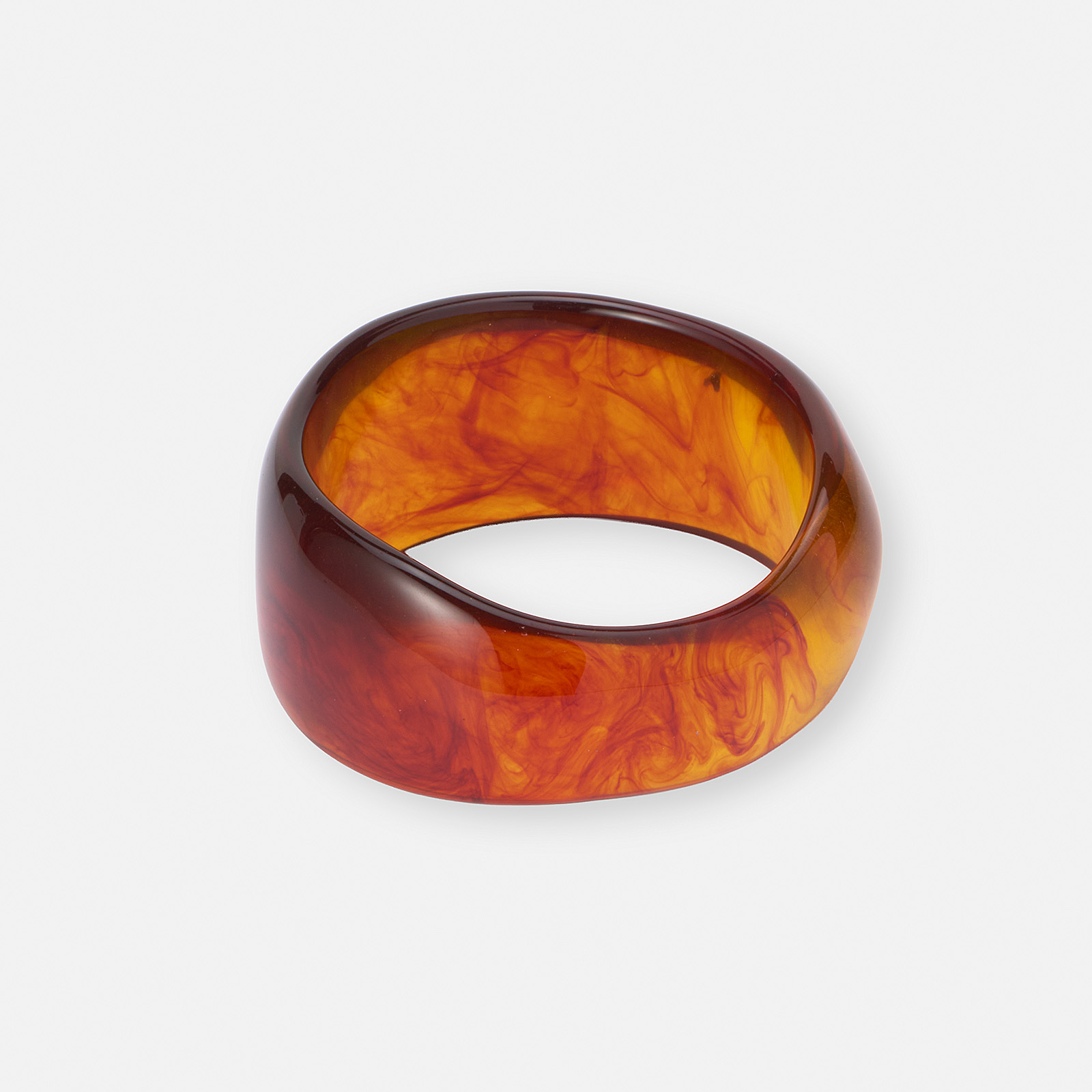 Stelt armband i brun resin - 3,5 cm brett, 63 mm i diameter