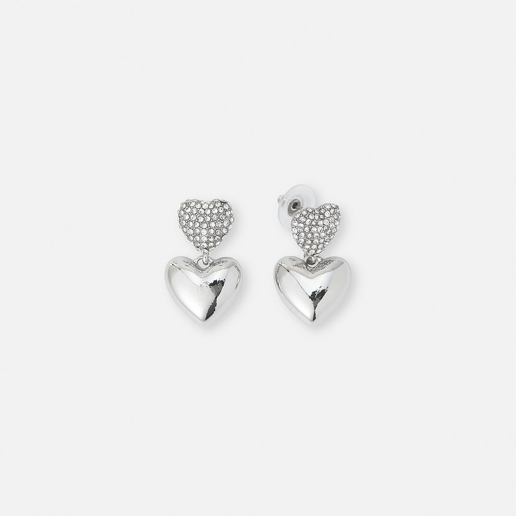 Silverfärgade örhängen, dubbla hjärtan med glasstenar - 1,5x3cm