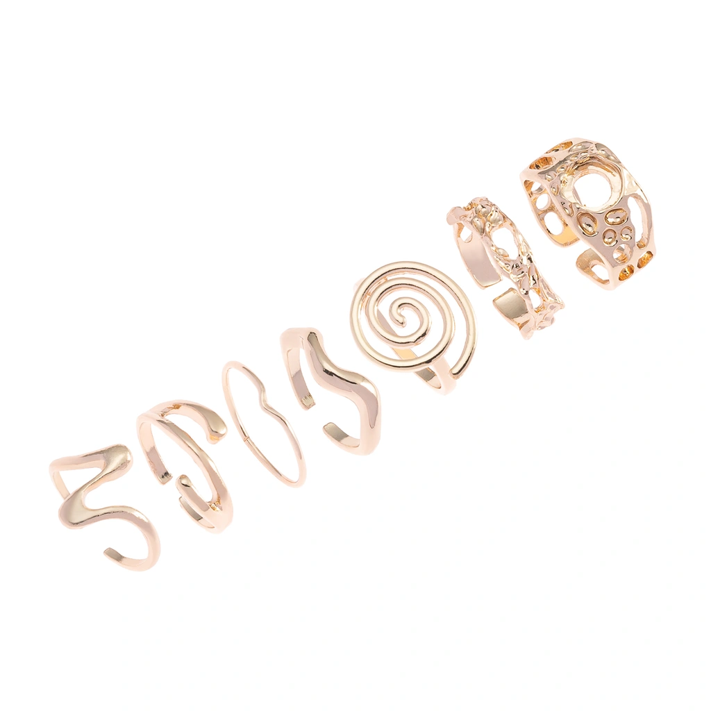Guldfärgade ringar 7-pack, varierande mönster - 17mm
