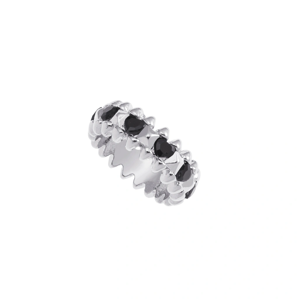 Silverfärgad ring Spike Noir, svarta hjärtan - 18 mm