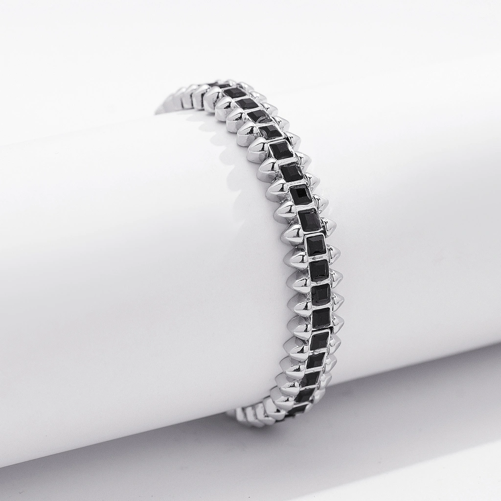 Silverfärgat armband Spike Noir, svarta stenar med nitar - Elastiskt