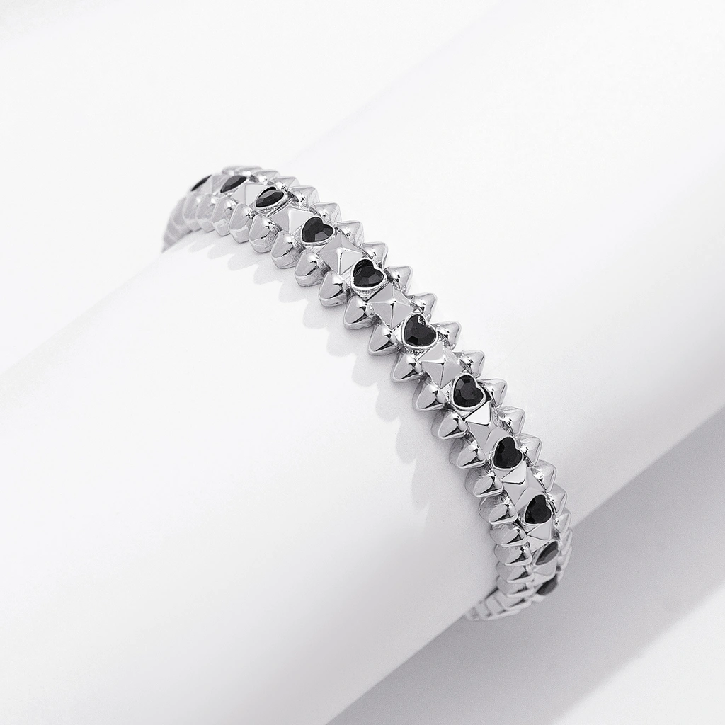 Silverfärgat armband Spike Noir, svarta hjärtan - Elastiskt