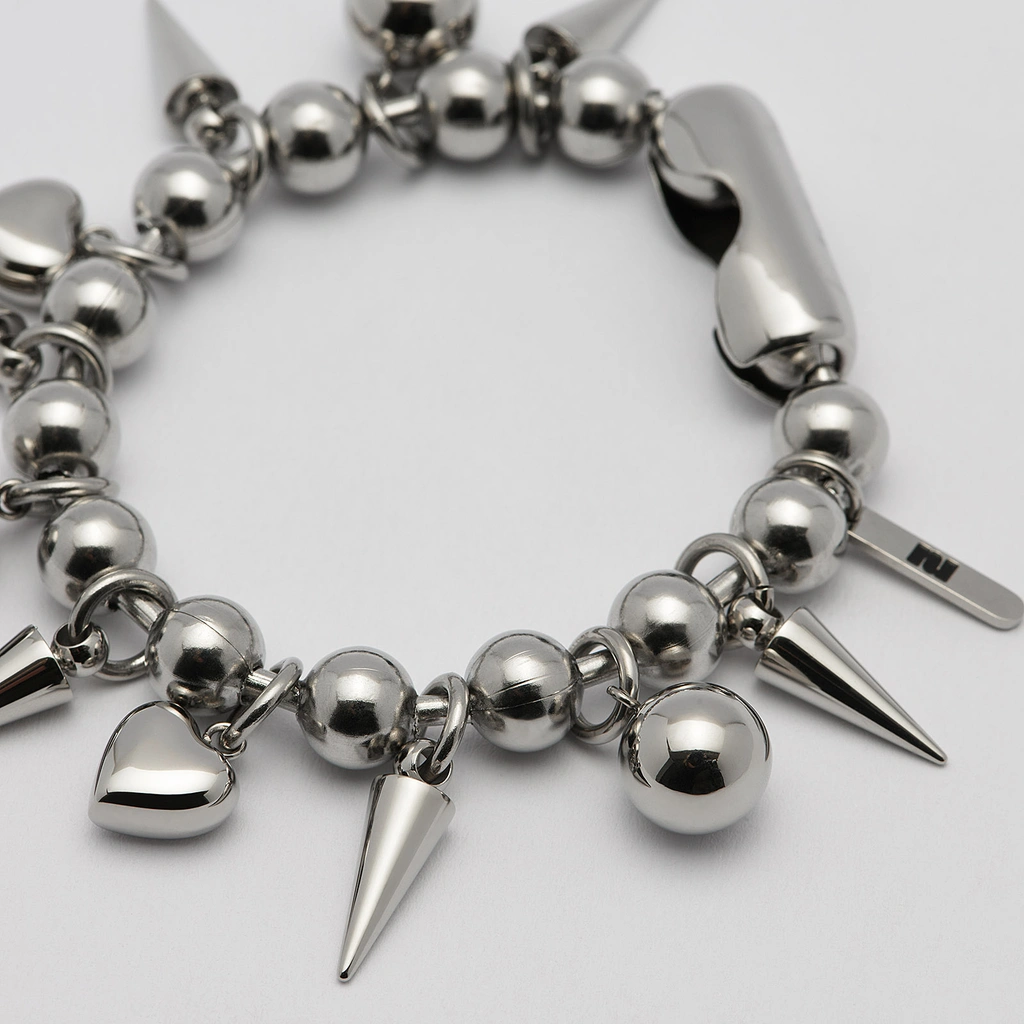 Armband stål, kularmband med kulor, hjärtan, spikes - 20,5 cm