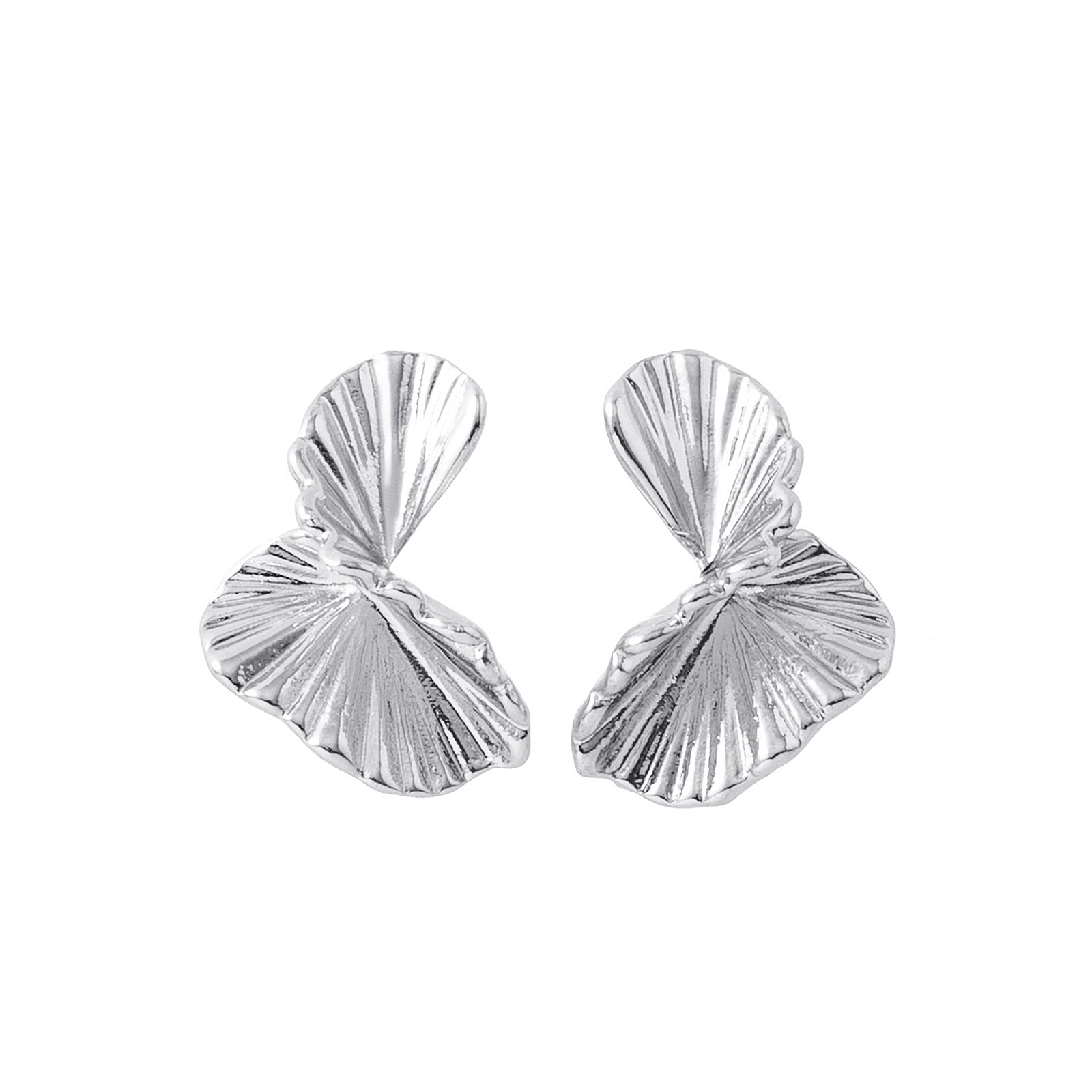 Silverfärgade örhängen, tvinnad snäcka - 1x2,2 cm