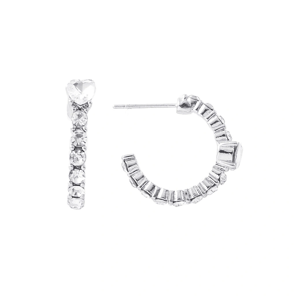 Silverfärgade örhängen hoop, glasstenar hjärta - 2x2cm