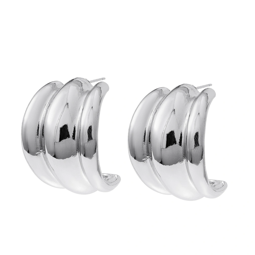 Silverfärgade örhängen, treradiga C-hoops - 2,5x2,5 cm